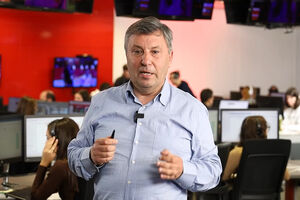 “Há muitas incertezas e muito suspense": Armando Esteves Pereira antecipa noite eleitoral