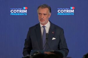 Cotrim de Figueiredo: "Portugueses vão ser confrontados com a péssima escolha entre Seguro e Ventura"