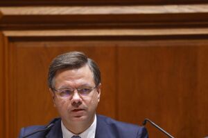 Gonçalo Matias anuncia teste da Carteira Digital da Empresa para janeiro de 2026