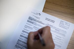 Famílias investem em certificados de aforro, ultrapassando 38 mil milhões de euros