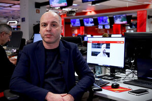 Como Mário Machado criou o grupo 1143? 