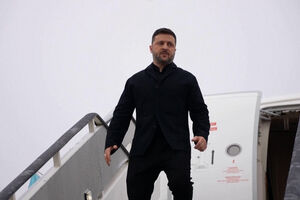 O momento da chegada de Zelensky à Suíça para se encontrar com Trump