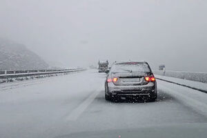 Neve pode continuar a cair