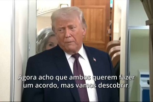 Trump diz que está a resolver guerra na Ucrânia “pela Europa” 