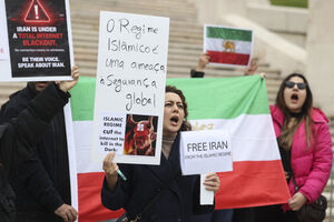 Protesto em Lisboa apela à libertação do Irão face ao regime islâmico