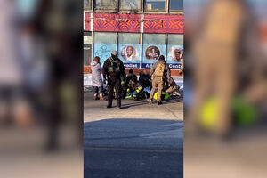 Novas imagens mostram bombeiros a prestar auxílio a Alex Pretti depois de ser baleado por agentes do ICE em Minneapolis 