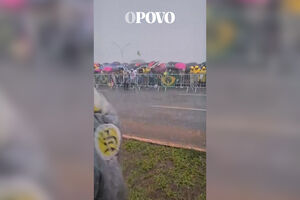 Dezenas de feridos após relâmpago atingir multidão em manifestação pró-Bolsonaro em Brasília 