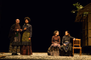 A peça "Catarina e a Beleza de Matar Fascistas" estreou-se nos palcos portugueses em 2020 e desde então tem tido recorrentemente lotações esgotadas