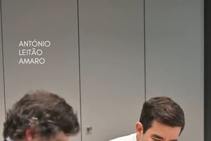 Vídeo de Leitão Amaro a a gerir crise