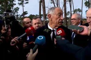 "É o primeiro grande caso de catástrofe urbana desta dimensão": Marcelo acompanha situação na Figueira da Foz