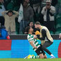 Sporting vence campeão PSG e garante play-off de acesso aos 'oitavos' da Champions