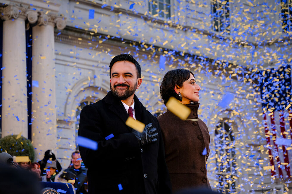 O novo autarca de Nova Iorque anuncia medidas para combater crise da habitação