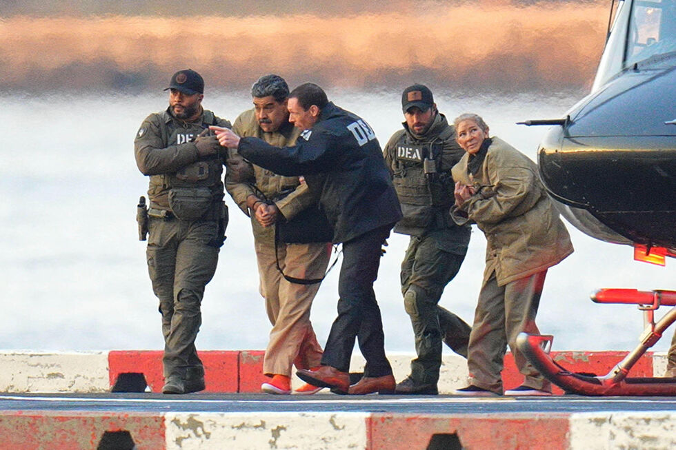 Maduro e P. Diddy escoltados por agentes da DEA 