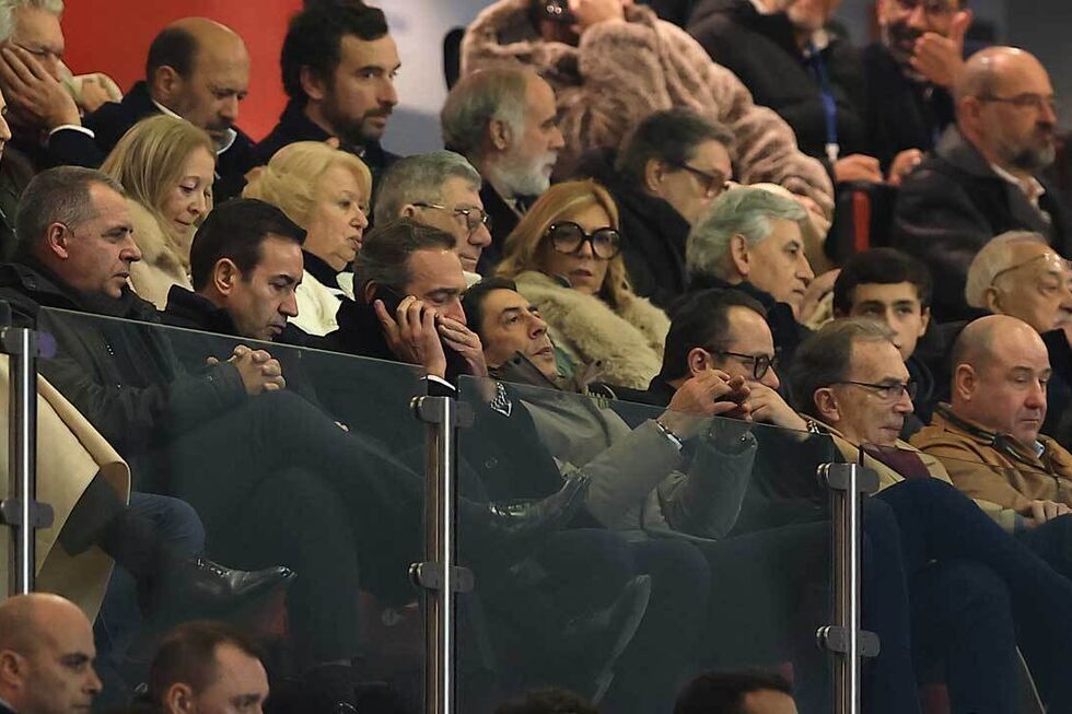 Rui Costa a assistir ao Benfica-Sp. Braga