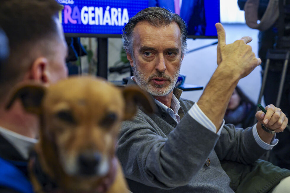 Cotrim Figueiredo propõe aliança a Montenegro para reformas em Portugal