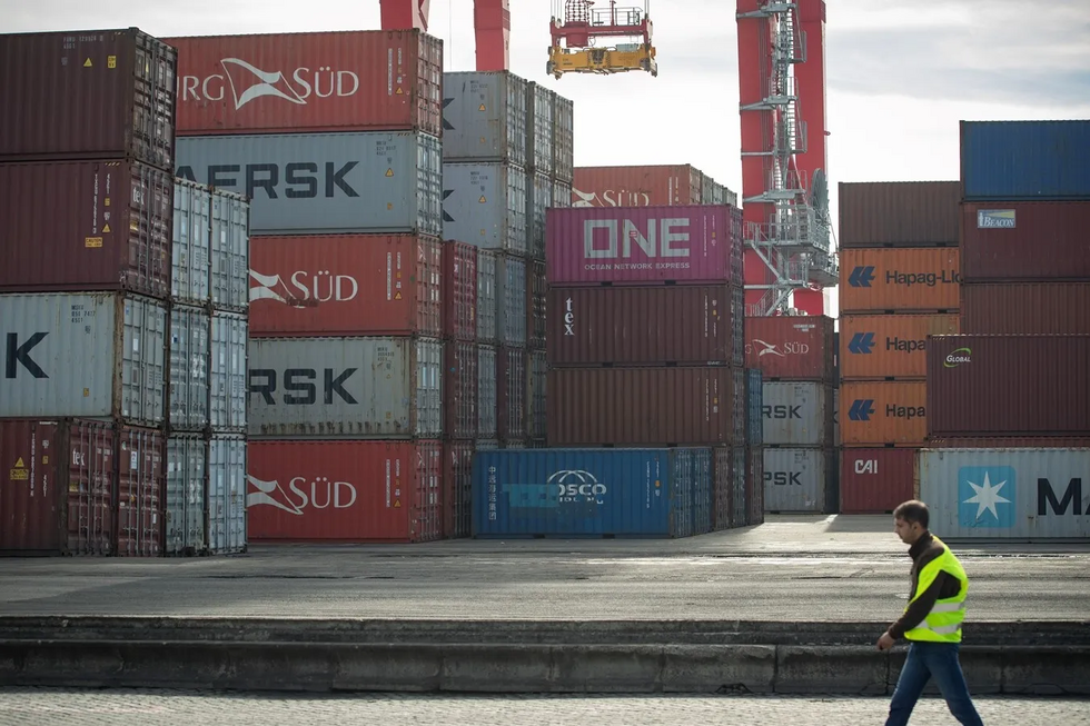 Tarifas dos EUA podem favorecer o crescimento do comércio ilícito em Portugal