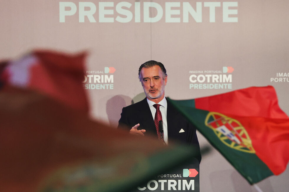 Cotrim Figueiredo alerta para o risco de eleger Seguro votando em Ventura