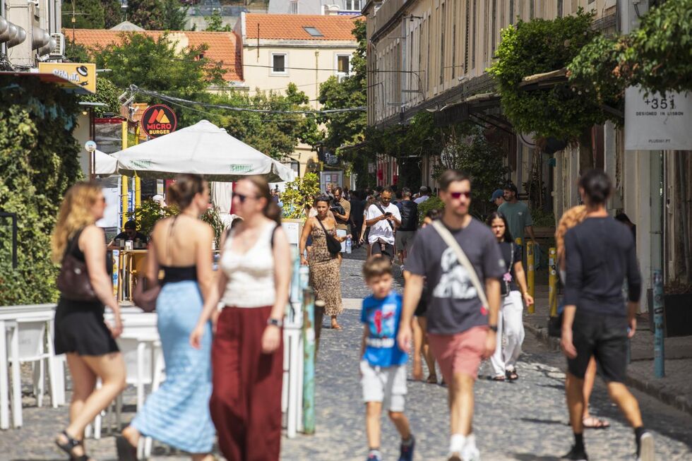 Turismo impulsiona economia portuguesa; Portugal destaca-se na UE