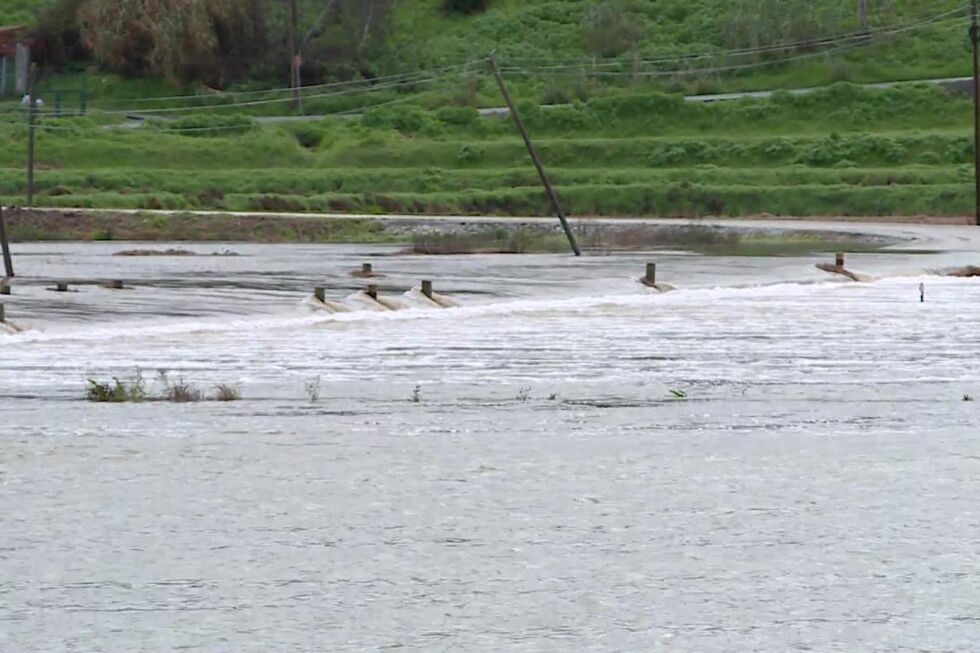 Estrada alagada em Alcácer do Sal