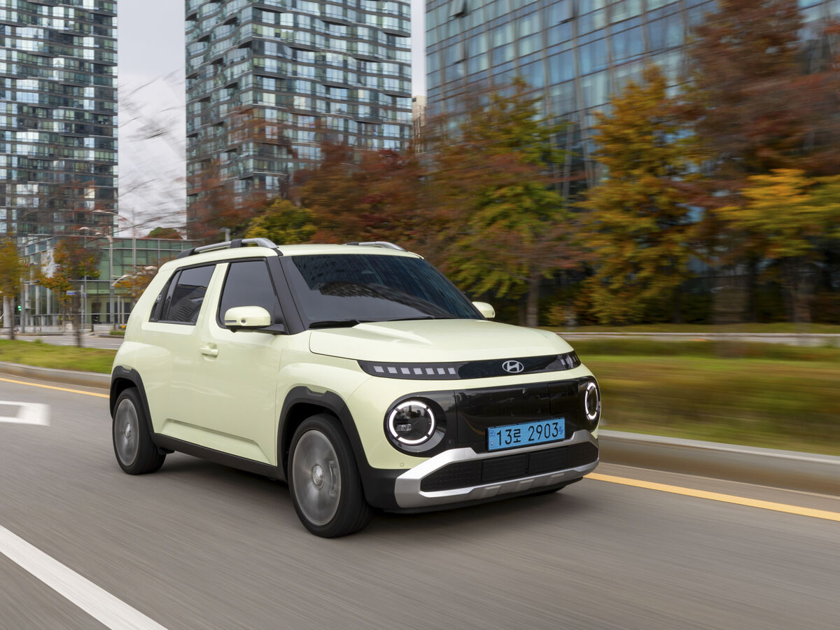 Ao volante do Hyundai Inster, considerado o melhor elétrico do mundo em 2025