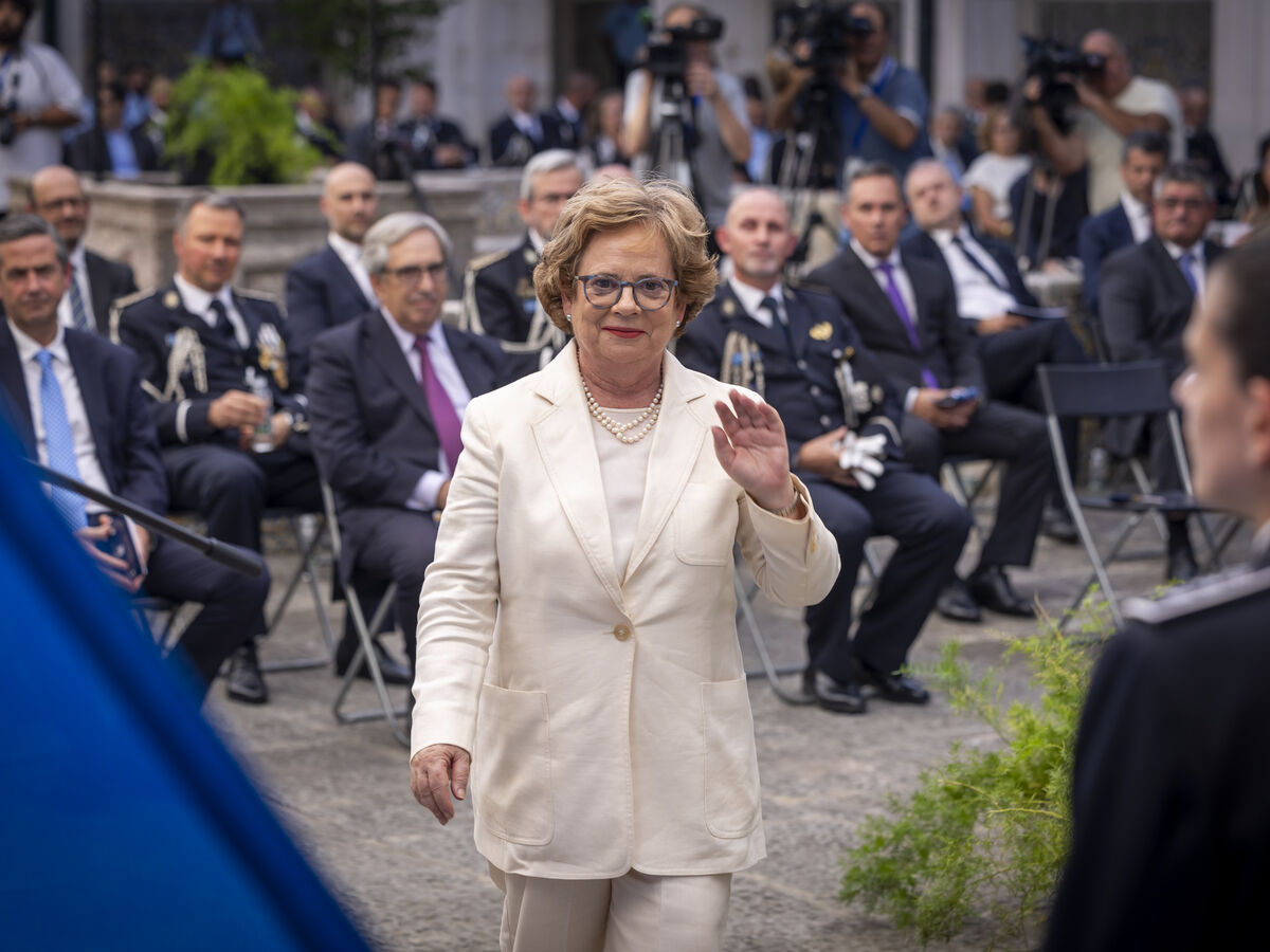 Maria Lúcia Amaral. Caiu a ministra que ia sempre almoçar a casa