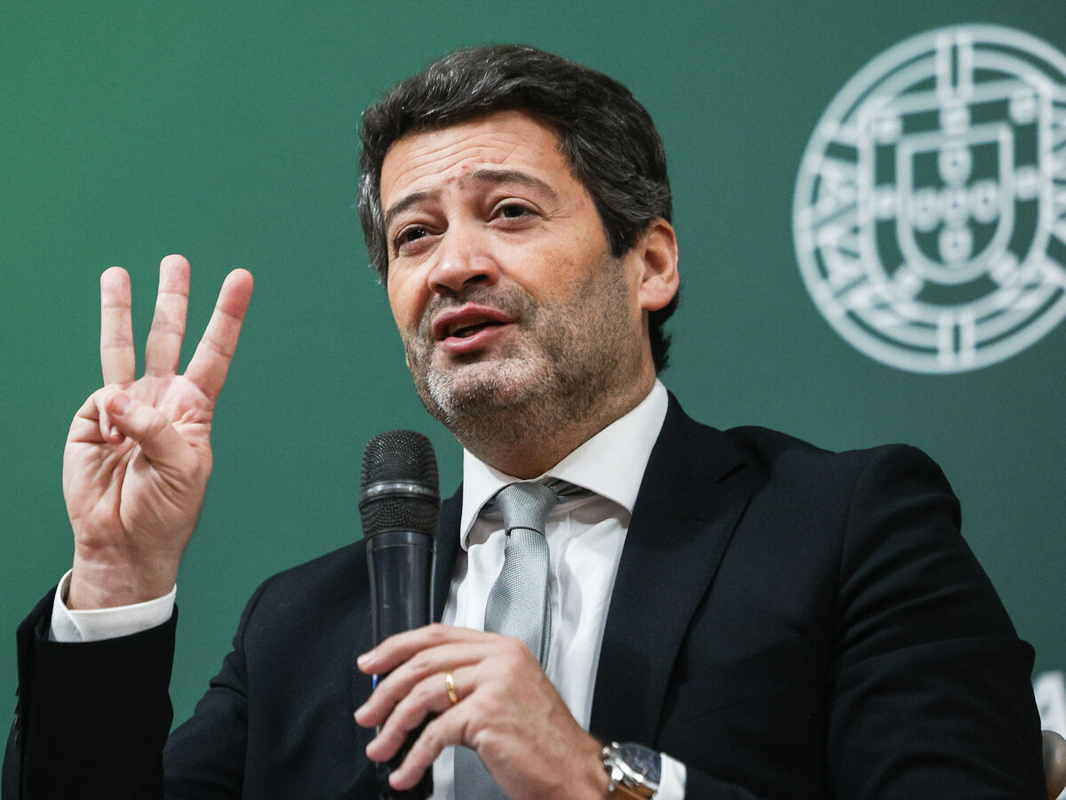 Autarcas do Chega contratam eleitos do partido