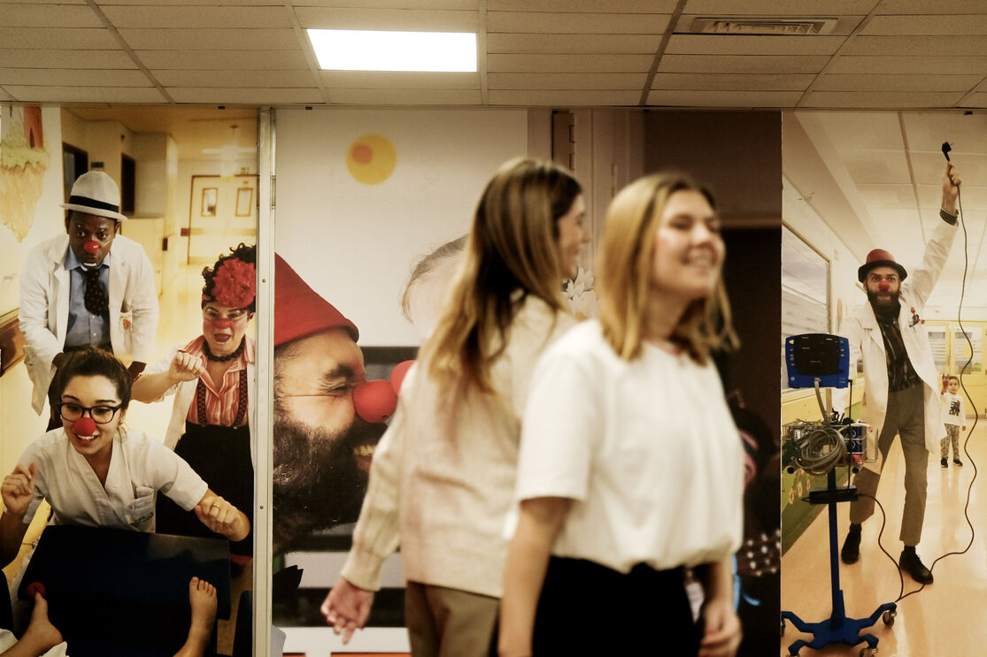 Carolina Santocha e Inês Rodrigues numa das aulas 