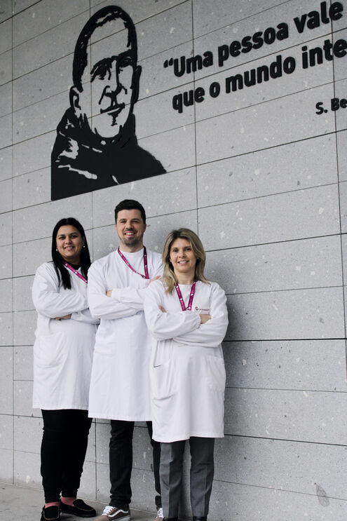 A equipa do EntreLaços – Cuidar com Saber, de Braga, liderada por Ana Filipa Mota, coordenadora do projeto.