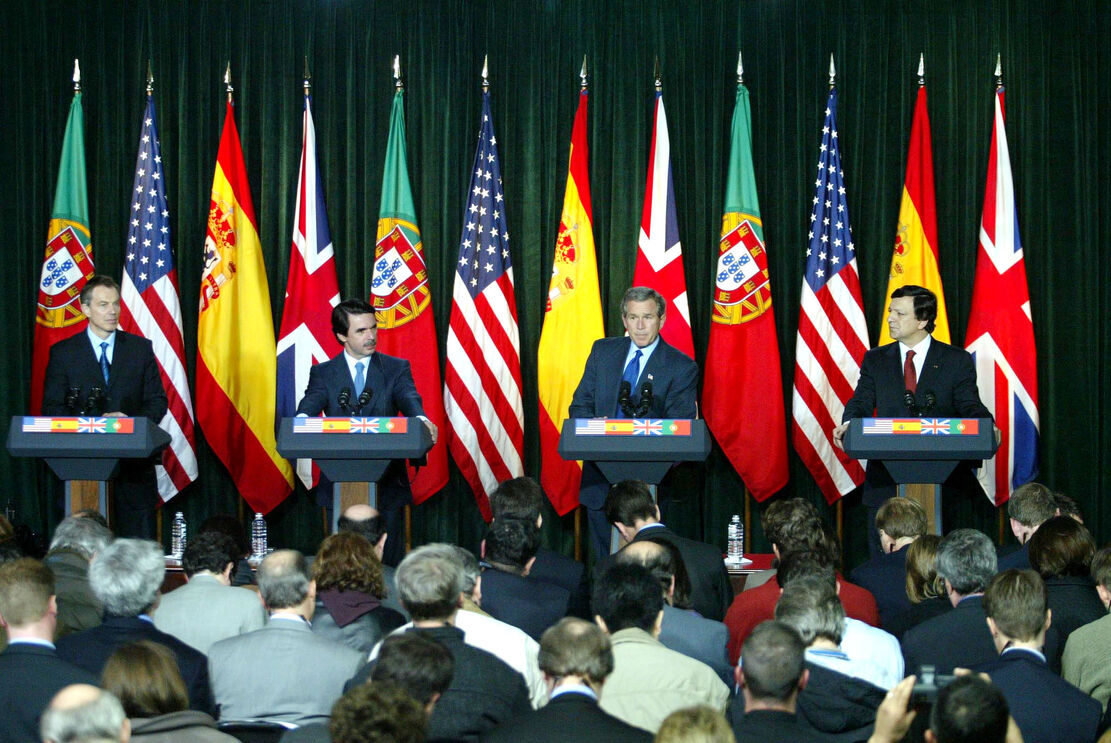Tony Blair, José Maria Aznar, George W Bush e Durão Barroso na Cimeira das Lajes
