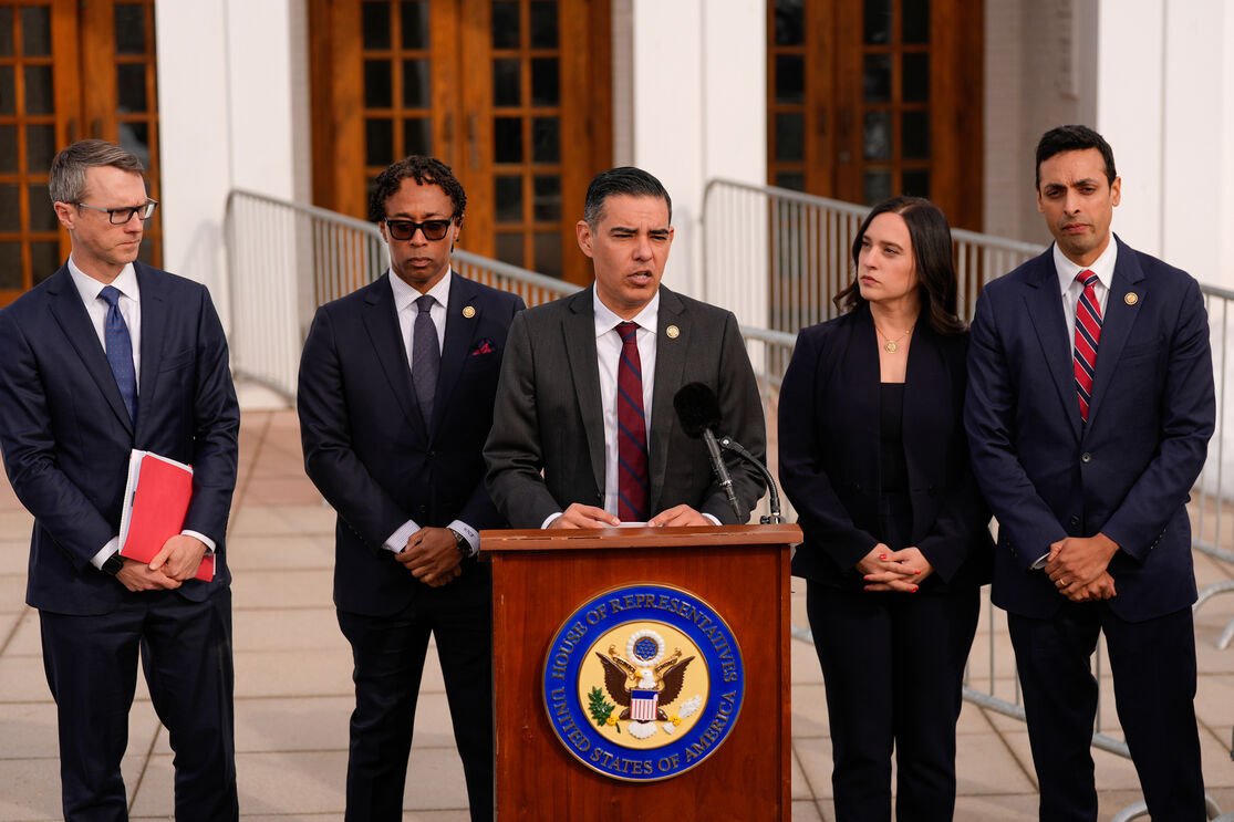 Conferência de imprensa com membros da Câmara dos Representantes dos Estados Unidos
