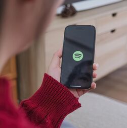 Artistas viram as costas ao Spotify