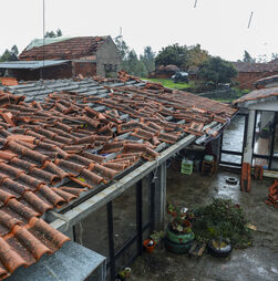 Mau tempo: Pedrógão Grande pede mais militares para ajudar a reparar telhados e casas 