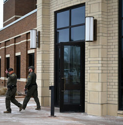 Trump retira 700 agentes do ICE e da patrulha de fronteira de Minnesota