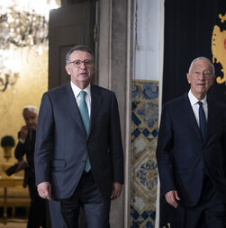 Seguro recebido por Marcelo durante três horas e meia no Palácio de Belém 