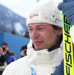 Norueguês ganha medalha nos Jogos de Inverno e confessa ter traído a namorada: 'Foi o meu maior erro'