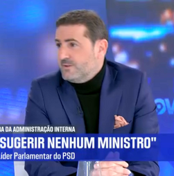 'José Luís Carneiro foi um ministro completamente inócuo. Foi altamente prejudicial para o País', critica Hugo Soares