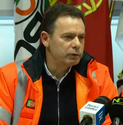 Mau tempo: “Há já muitas medidas que estão a chegar à vida das pessoas”, garante primeiro-ministro 