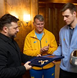 Zelensky homenageia ucraniano banido dos Jogos Olímpicos de Inverno: 'Obrigado pela tua coragem'