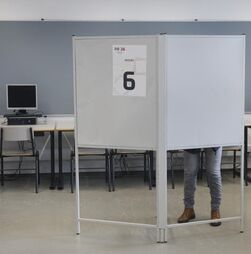 Presidenciais: Falta de luz leva à interrupção da votação em Bidoeira de Cima mas situação já foi resolvida