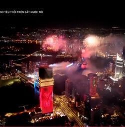 Vietname celebra a chegada do Ano Novo Lunar com espetáculo de fogo de artifício