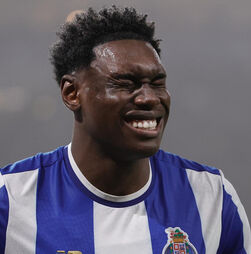 Samu operado 'com sucesso'