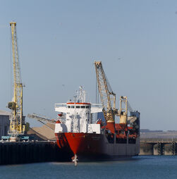Marinha está a monitorizar navio russo que navega há três dias pela costa portuguesa