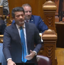 André Ventura critica Governo: 'Menos Sport TV e mais ação'