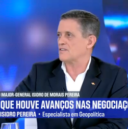 «EUA encontraram uma forma de agradar a Deus e ao diabo»: Major-General Isidro de Morais Pereira
