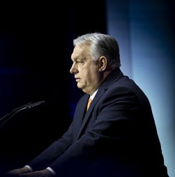 Ucrânia: Orbán bloqueará 90 mil milhões de euros da UE se petróleo russo não circular