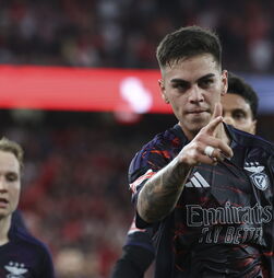 Benfica vence AFS e Sporting derrota o Moreirense