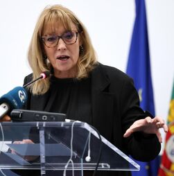 Ministra do Trabalho diz que houve consenso em 'mais de três dezenas de artigos' para lei laboral