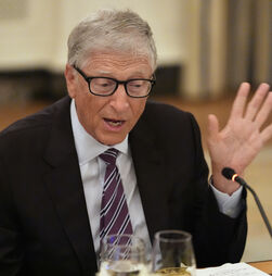 Bill Gates admite casos extraconjugais com duas russas mas garante não ter feito 'nada de ilícito'