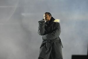 Kendrick Lamar lidera as nomeações para os Grammy