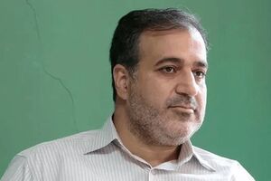 Mehdi Mahmoudian, guionista nomeado para Óscar, detido no Irão